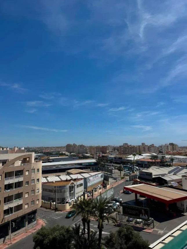 Apartament w Torrevieja, Alicante, Hiszpania 2 sypialnie, 66 mkw. nr 184335