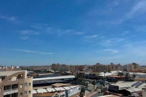 Apartamento en venta en Torrevieja, Alicante, España 2 dormitorios, 66 m2 No. 184335 - foto 14
