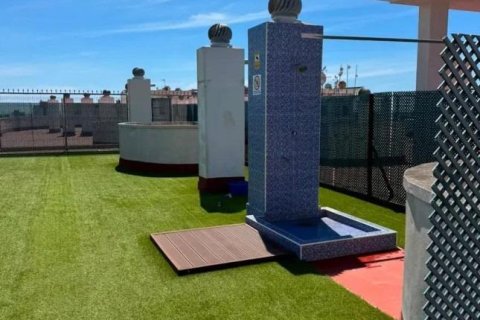 Apartamento en venta en Torrevieja, Alicante, España 2 dormitorios, 66 m2 No. 184335 - foto 11