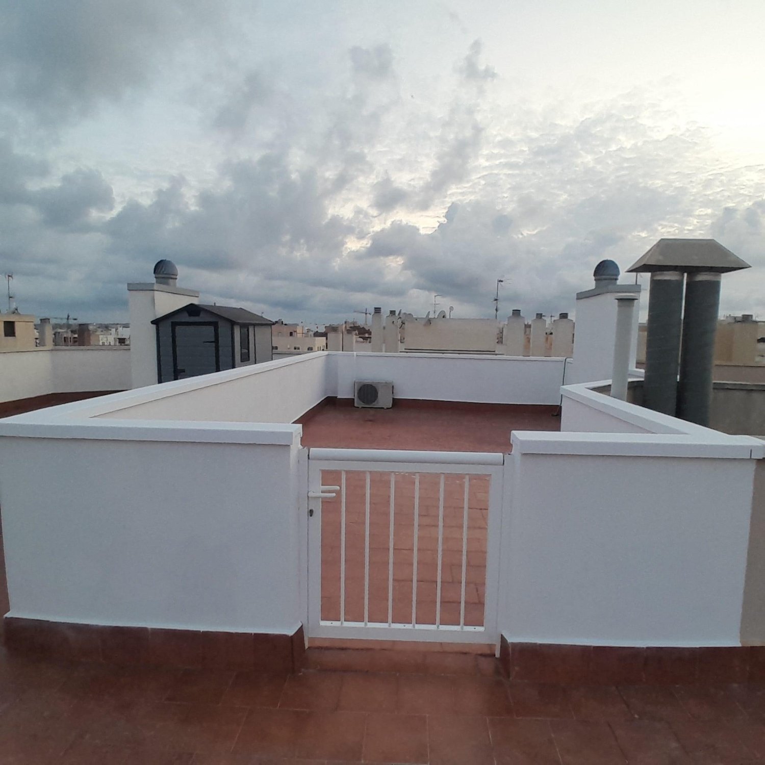 Penthouse à Torrevieja, Alicante, Espagne 2 chambres, 75 m2 No. 184337