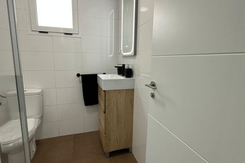 Penthäuser zum Verkauf in Torrevieja, Alicante, Spanien 2 Schlafzimmer, 75 m2 Nr. 184337 - Foto 7