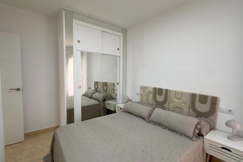 Apartment for sale in Torrevieja, Alicante, Spain 2 bedrooms, 48 sq.m. No. 184332 - photo 6
