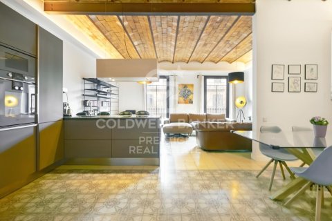 Apartamento en venta en Barcelona, España 3 dormitorios, 155 m2 No. 159672 - foto 5