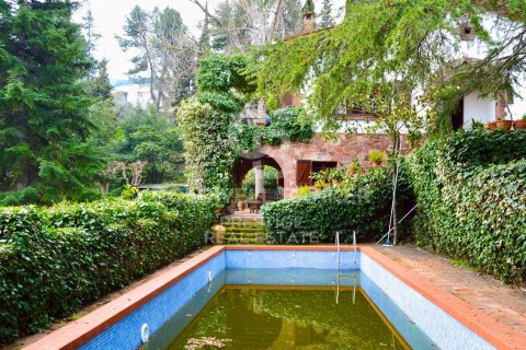 Hus till salu i Castellvi de Rosanes, Barcelona, Spanien 4 sovrum, 249 kvm. Nr. 159670 - foto 23