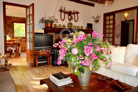 Casa in vendita a Castellvi de Rosanes, Barcelona, Spagna 4 camere da letto, 249 mq. N° 159670 - foto 9