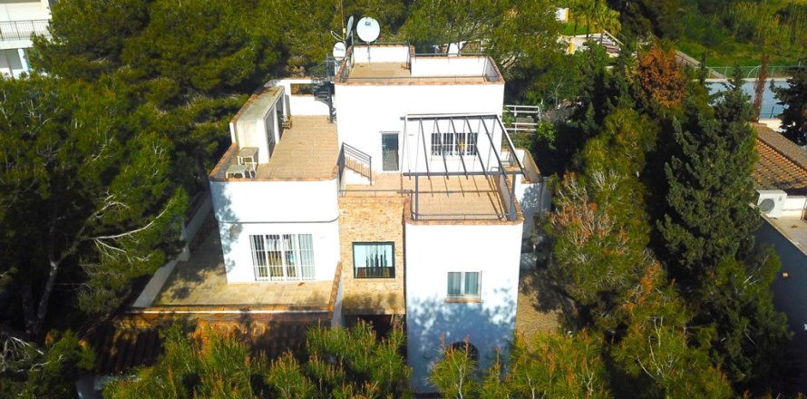 Villa à Dehesa De Campoamor, Alicante, Espagne 5 chambres, 247 m2 No. 145744