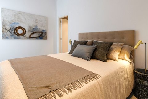 Huvila myytävänä Guardamar del Segura, Alicante, Espanja, 4 makuuhuonetta, 188 m2 No. 145745 - kuva 21