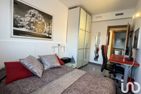 Apartamento en venta en Cubelles, Barcelona, España 4 dormitorios, 120 m2 No. 154114 - foto 18