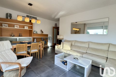 Apartamento en venta en Cubelles, Barcelona, España 4 dormitorios, 120 m2 No. 154114 - foto 6