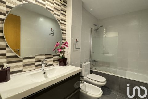 Apartamento en venta en Cubelles, Barcelona, España 4 dormitorios, 120 m2 No. 154114 - foto 11