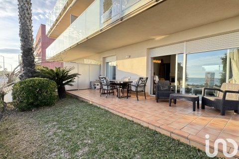 Apartamento en venta en Cubelles, Barcelona, España 4 dormitorios, 120 m2 No. 154114 - foto 2