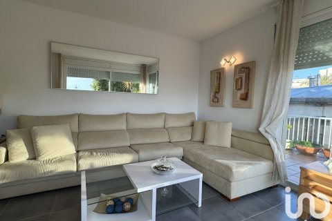 Apartamento en venta en Cubelles, Barcelona, España 4 dormitorios, 120 m2 No. 154114 - foto 7