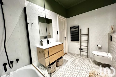 Apartament w Barcelona, Hiszpania 4 sypialnie, 179 mkw. nr 154118 – zdjęcie 24