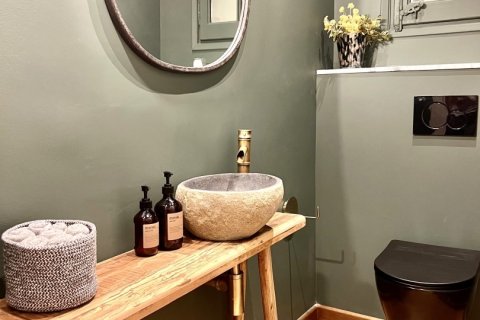 Apartament w Barcelona, Hiszpania 4 sypialnie, 179 mkw. nr 154118 – zdjęcie 27