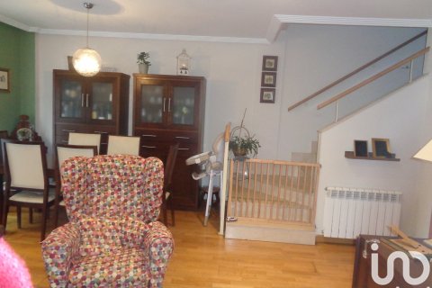 Hus till salu i Villaobispo de las Regueras, Leon, Spanien 4 sovrum, 220 kvm. Nr. 154116 - foto 11