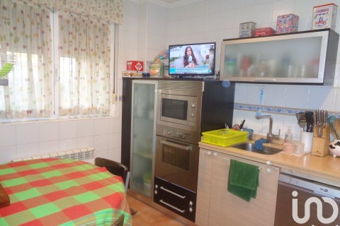 Hus till salu i Villaobispo de las Regueras, Leon, Spanien 4 sovrum, 220 kvm. Nr. 154116 - foto 6