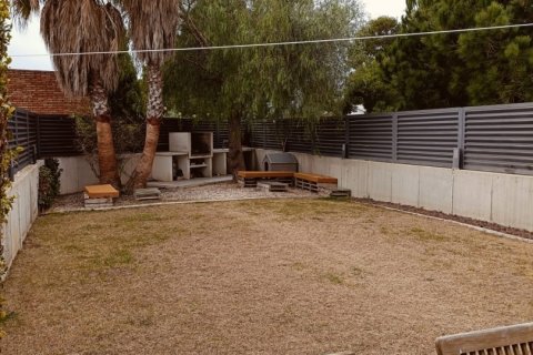 Продажа дома в Л'Аметлья-де-Мар, Таррагона, Испания 4 спальни, 300м2 №154119 - фото 25