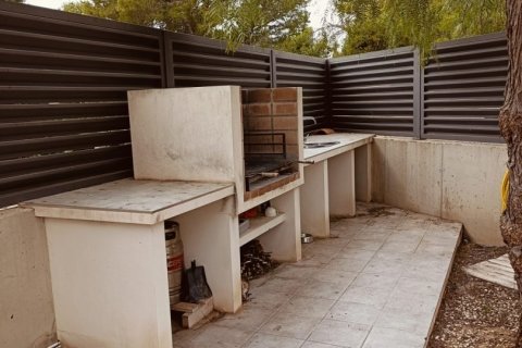 Продажа дома в Л'Аметлья-де-Мар, Таррагона, Испания 4 спальни, 300м2 №154119 - фото 22