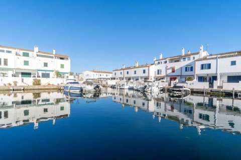 House for sale in Sitges, Barcelona, Spain 4 bedrooms, 110 sq.m. No. 164938 - photo 16