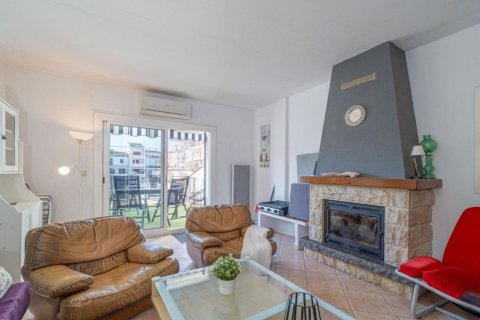 House for sale in Sitges, Barcelona, Spain 4 bedrooms, 110 sq.m. No. 164938 - photo 10