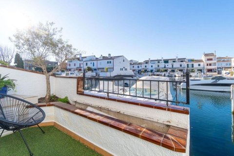 House in Sitges, Barcelona, Spain 4 bedrooms, 110 sq.m. No. 164938