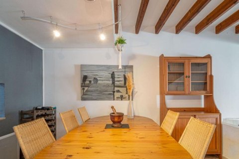 House for sale in Sitges, Barcelona, Spain 4 bedrooms, 110 sq.m. No. 164938 - photo 5