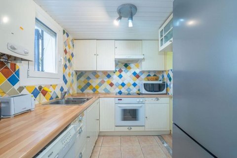 House for sale in Sitges, Barcelona, Spain 4 bedrooms, 110 sq.m. No. 164938 - photo 3