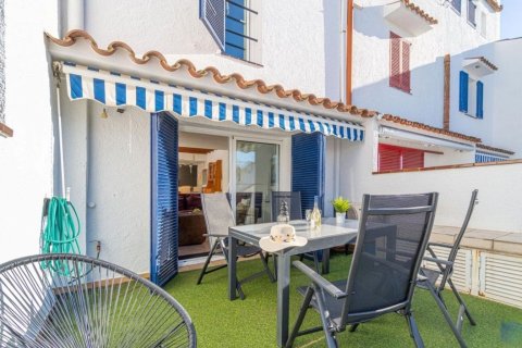 House for sale in Sitges, Barcelona, Spain 4 bedrooms, 110 sq.m. No. 164938 - photo 13