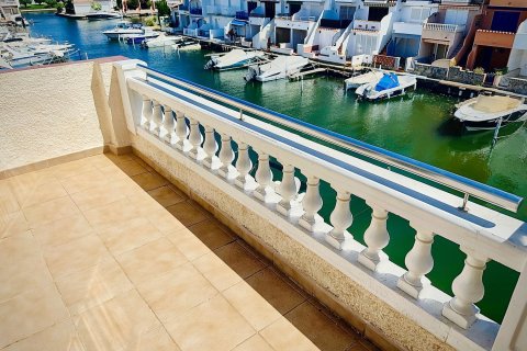 Продажа дома в Ситжес, Барселона, Испания 3 спальни, 134м2 №164940 - фото 27