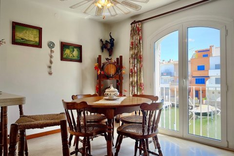 Продажа дома в Ситжес, Барселона, Испания 3 спальни, 134м2 №164940 - фото 15