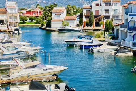 Дом в Ситжес, Барселона, Испания 3 спальни, 134м2 №164940