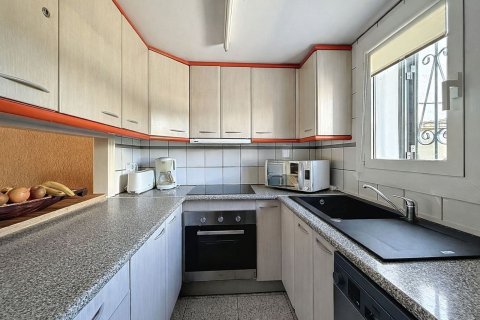 House for sale in Sitges, Barcelona, Spain 4 bedrooms, 125 sq.m. No. 164939 - photo 24