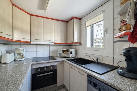 House for sale in Sitges, Barcelona, Spain 4 bedrooms, 125 sq.m. No. 164939 - photo 25