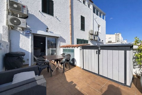 House for sale in Sitges, Barcelona, Spain 4 bedrooms, 125 sq.m. No. 164939 - photo 21