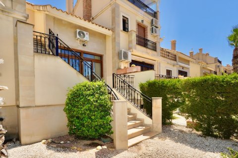 Duplex à Algorfa, Alicante, Espagne 2 chambres, 73 m2 No. 181256