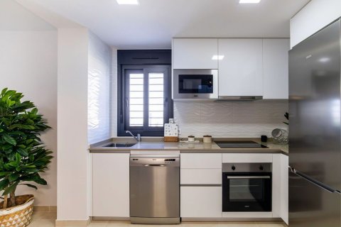 Villa zum Verkauf in Busot, Alicante, Spanien 3 Schlafzimmer, 159 m2 Nr. 181044 - Foto 5