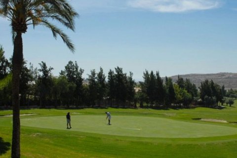 Villa zum Verkauf in Busot, Alicante, Spanien 3 Schlafzimmer, 159 m2 Nr. 181044 - Foto 13