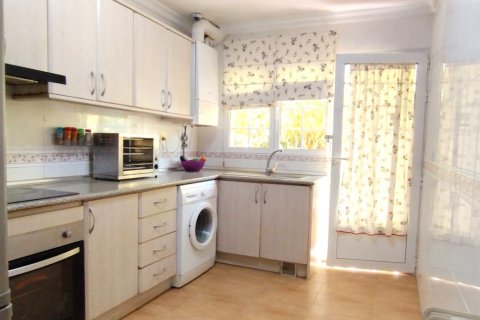 Villa zum Verkauf in La Nucia, Alicante, Spanien 3 Schlafzimmer, 155 m2 Nr. 181041 - Foto 7