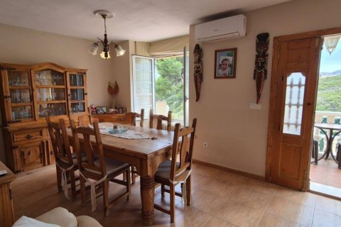 Villa zum Verkauf in La Nucia, Alicante, Spanien 3 Schlafzimmer, 155 m2 Nr. 181041 - Foto 4