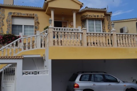 Villa zum Verkauf in La Nucia, Alicante, Spanien 3 Schlafzimmer, 155 m2 Nr. 181041 - Foto 2