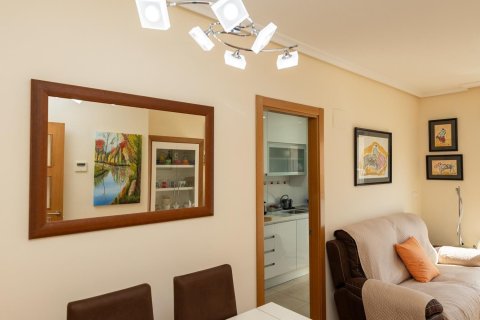 Lägenhet till salu i Dehesa De Campoamor, Alicante, Spanien 2 sovrum, 76 kvm. Nr. 181042 - foto 6