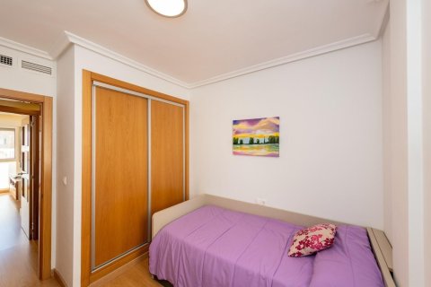 Lägenhet till salu i Dehesa De Campoamor, Alicante, Spanien 2 sovrum, 76 kvm. Nr. 181042 - foto 12