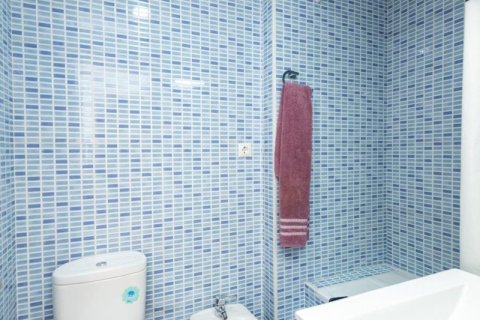 Lägenhet till salu i Dehesa De Campoamor, Alicante, Spanien 2 sovrum, 76 kvm. Nr. 181042 - foto 19