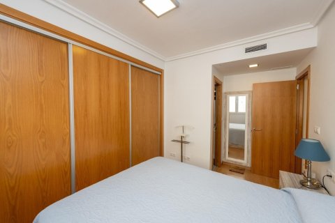Lägenhet till salu i Dehesa De Campoamor, Alicante, Spanien 2 sovrum, 76 kvm. Nr. 181042 - foto 14