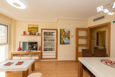 Lägenhet till salu i Dehesa De Campoamor, Alicante, Spanien 2 sovrum, 76 kvm. Nr. 181042 - foto 5