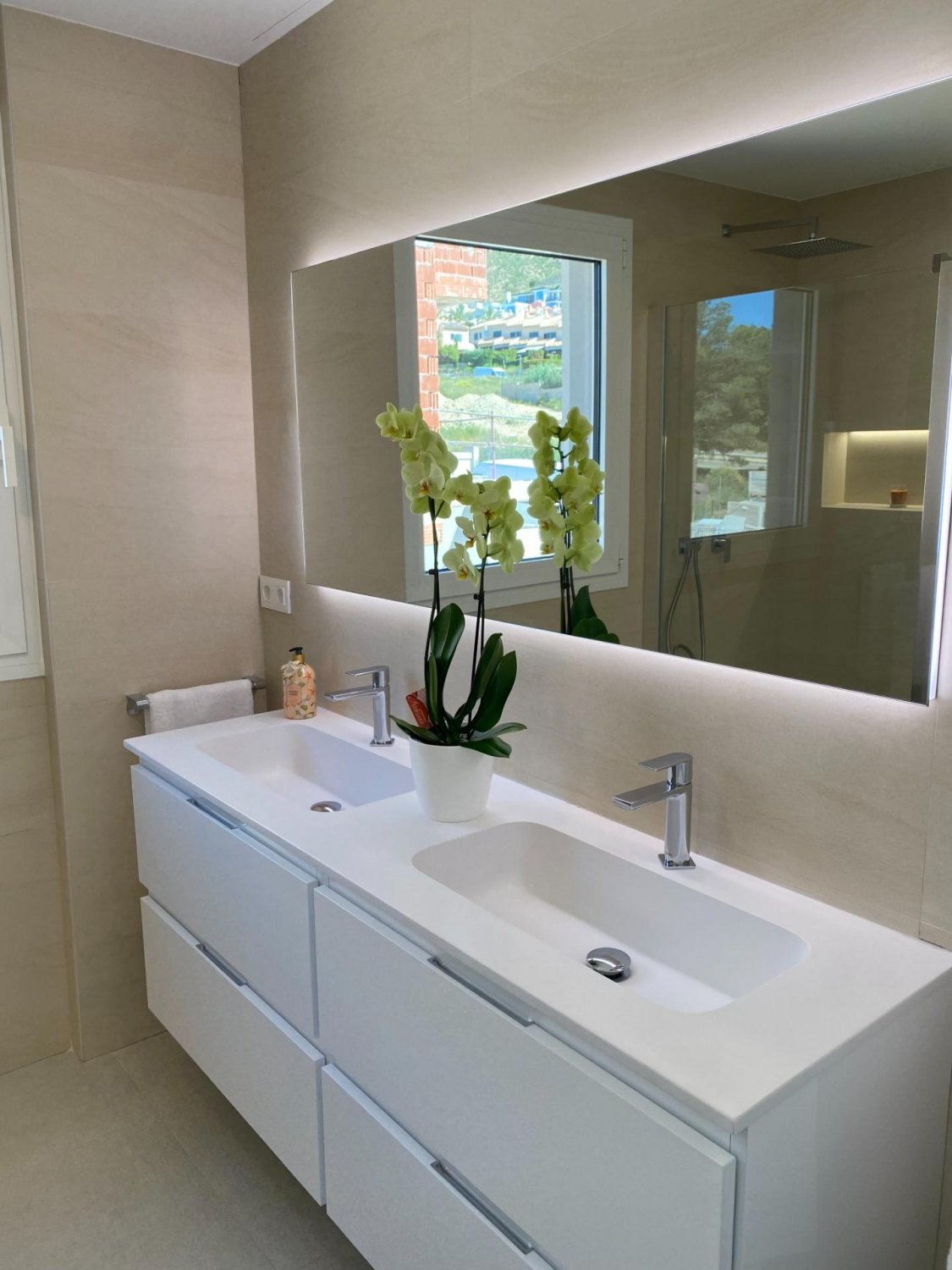 Villa à Finestrat, Alicante, Espagne 3 chambres, 159 m2 No. 75895
