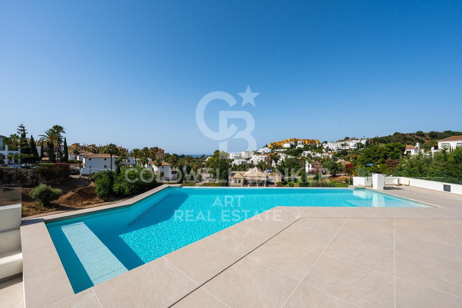 Villa in Estepona, Malaga, Spanien 4 Schlafzimmer, 433 m2 Nr. 158374