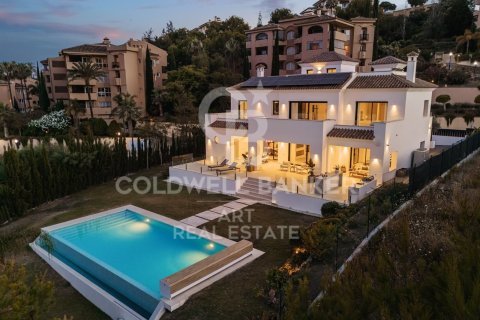 Willa w Marbella, Malaga, Hiszpania 5 sypialni, 638 mkw. nr 158375 – zdjęcie 2