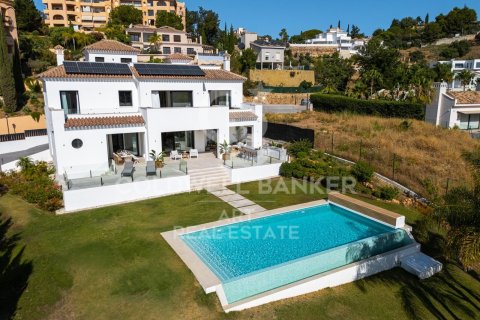 Villa à vendre à Marbella, Malaga, Espagne, 5 chambres, 638 m2 No. 158375 - photo 3