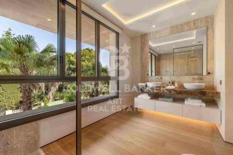 House for sale in Marbella, Malaga, Spain 4 bedrooms, 425 sq.m. No. 158378 - photo 17